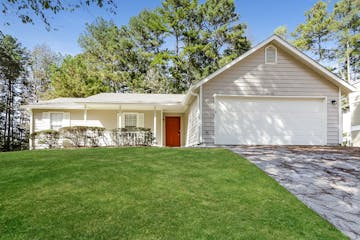 6730 Greenbower Ln Atlanta, GA 30349