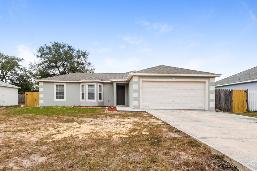 480 Danube Dr Kissimmee, FL 34759