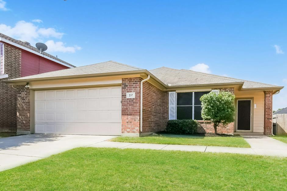 76134 237 Allenwood Dr, Fort Worth, TX 76134 | Fort Worth, TX 76134 | 3 ...