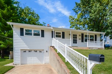 1 DARBY LN CRYSTAL CITY, MO 63019