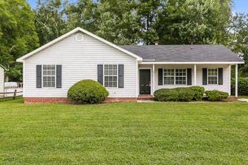 8247 Gera Emma Dr Charlotte, NC 28215