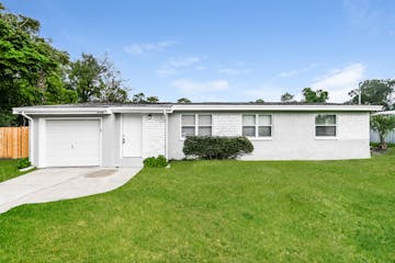 2536 EMILY LANE JACKSONVILLE, FL 32216