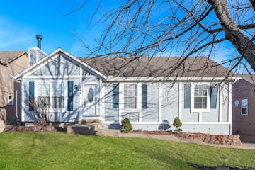 960 N Walnut St Olathe, KS 66061