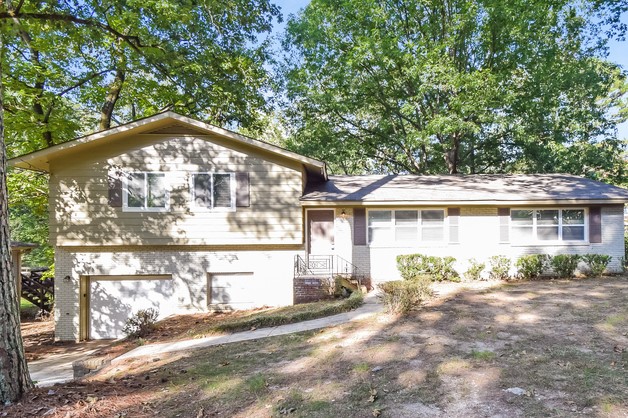 1128 Lay Dr Birmingham, AL 35215