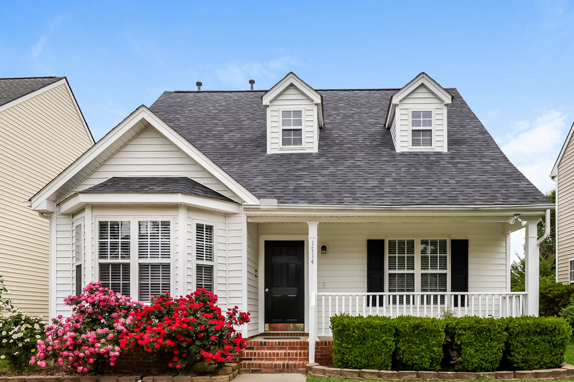 1714 CRAG BURN LN RALEIGH, NC 27604