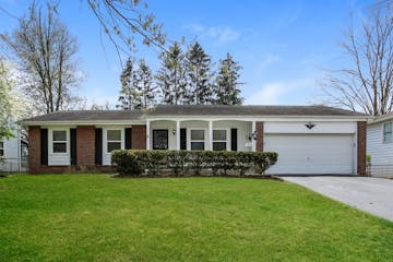 3735 Gairlock Dr Columbus, OH 43228