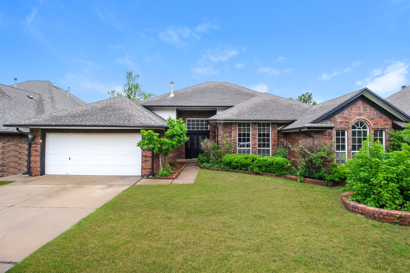 19808 HARNESS CT EDMOND, OK 73012