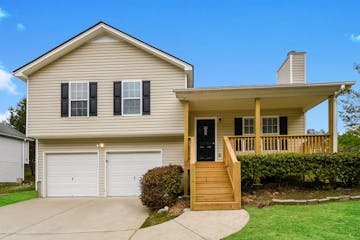 212 REMMINGTON CT DALLAS, GA 30132