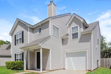 3135 REID BROOK LN CHARLOTTE, NC 28208