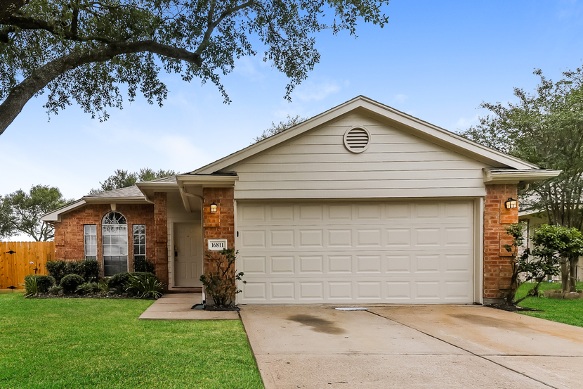 16811 Creek Trail Houston, TX 77084