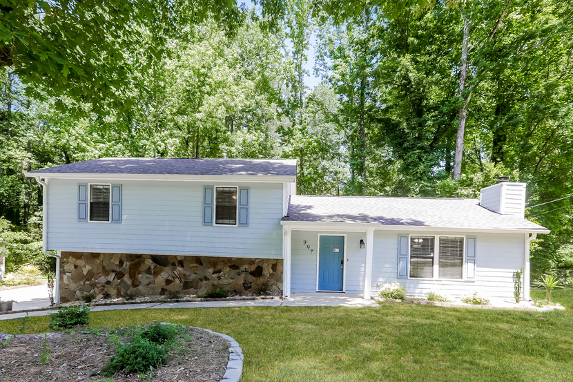 997 Redan Trail Stone Mountain, GA 30088