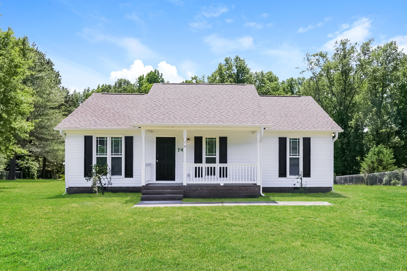 14 RICHMOND DR CLAYTON, NC 27527