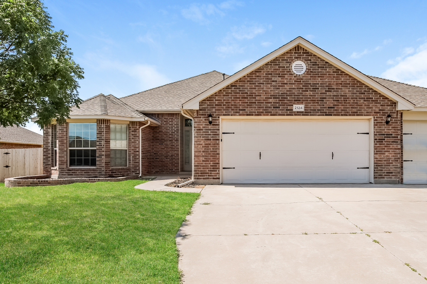 2124 Nw 157Th Terrace Edmond, OK 73013