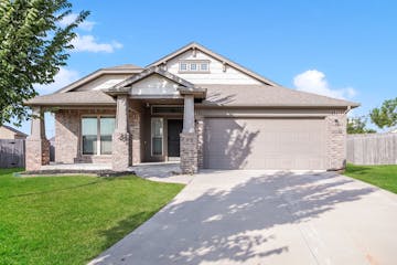 10540 NW 34TH ST YUKON, OK 73099