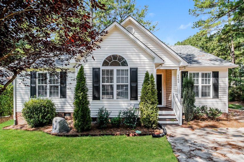 6408 Silver Spring CT Willow Spring, NC 27592