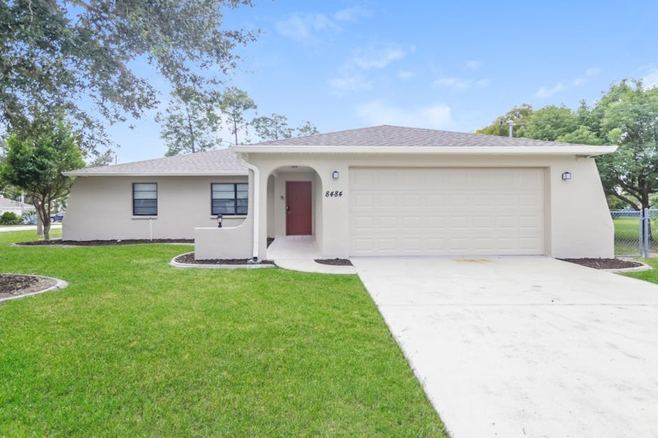 8484 Beach Rd, Spring Hill, FL 34606 Home for Rent 3 Beds, 2 Baths