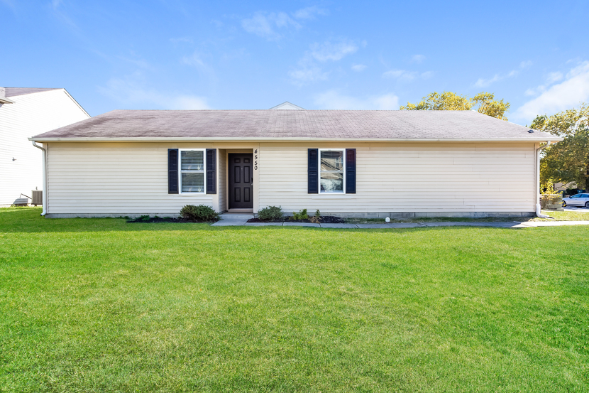 4550 Riverbrook Ln Indianapolis, IN 46254