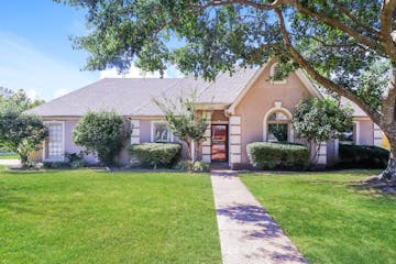 1261 Fox Trace Dr Cordova, TN 38016